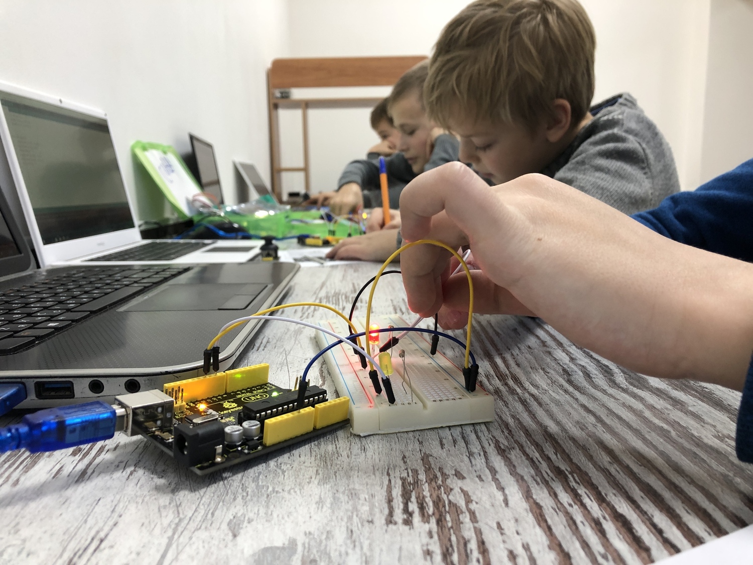 Робототехника + Arduino на языке C